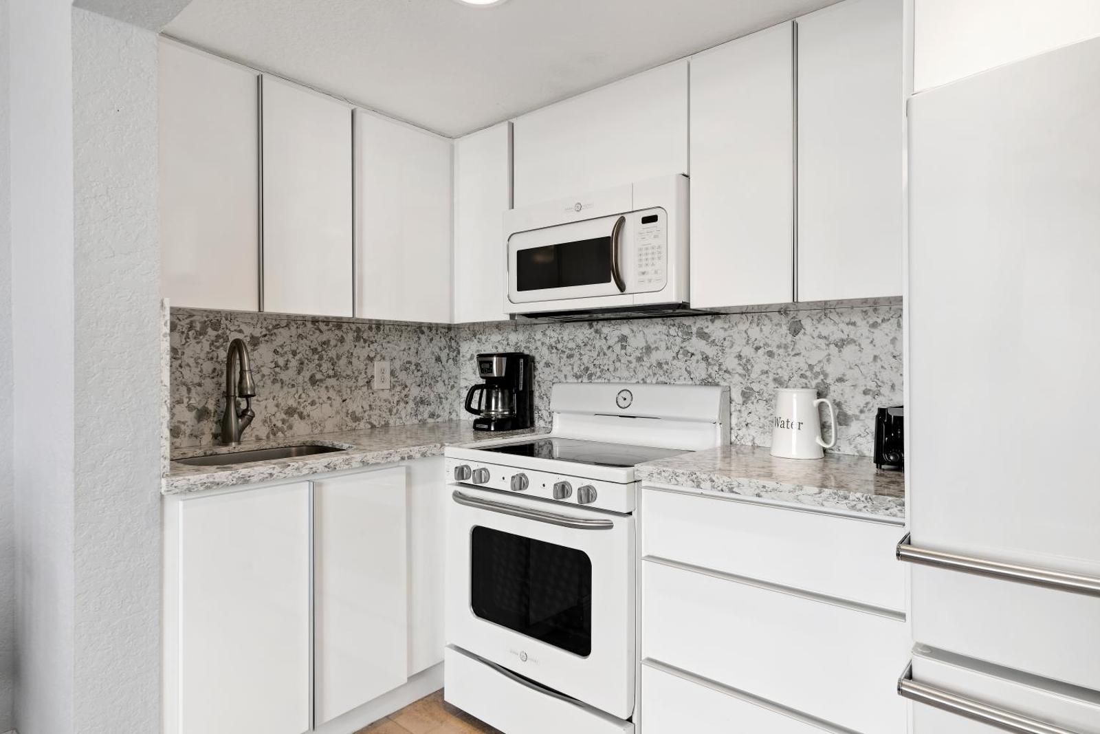 Welworth condo units Miami Beach